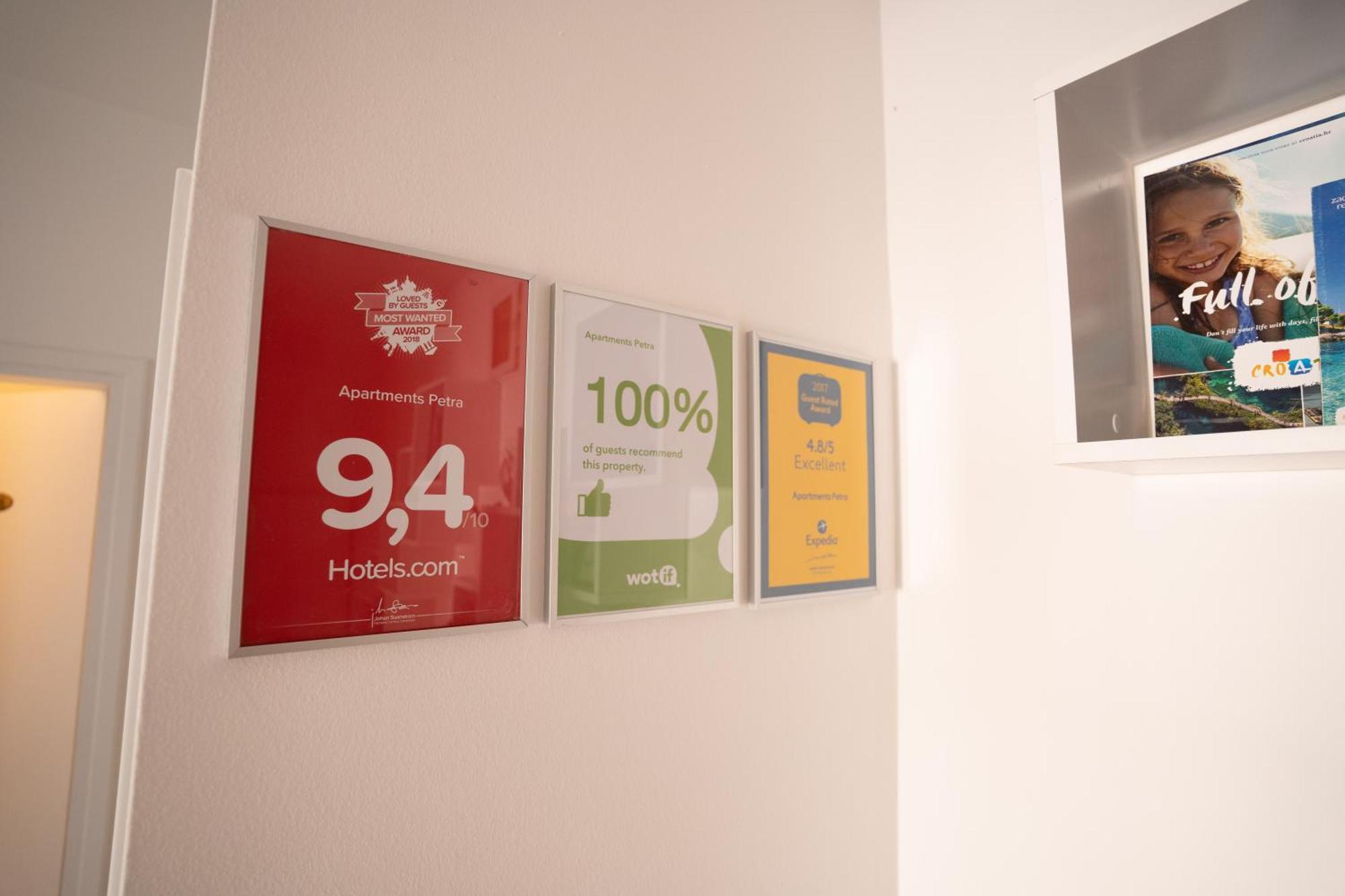 זאדאר Apartments & Rooms Petra מראה חיצוני תמונה