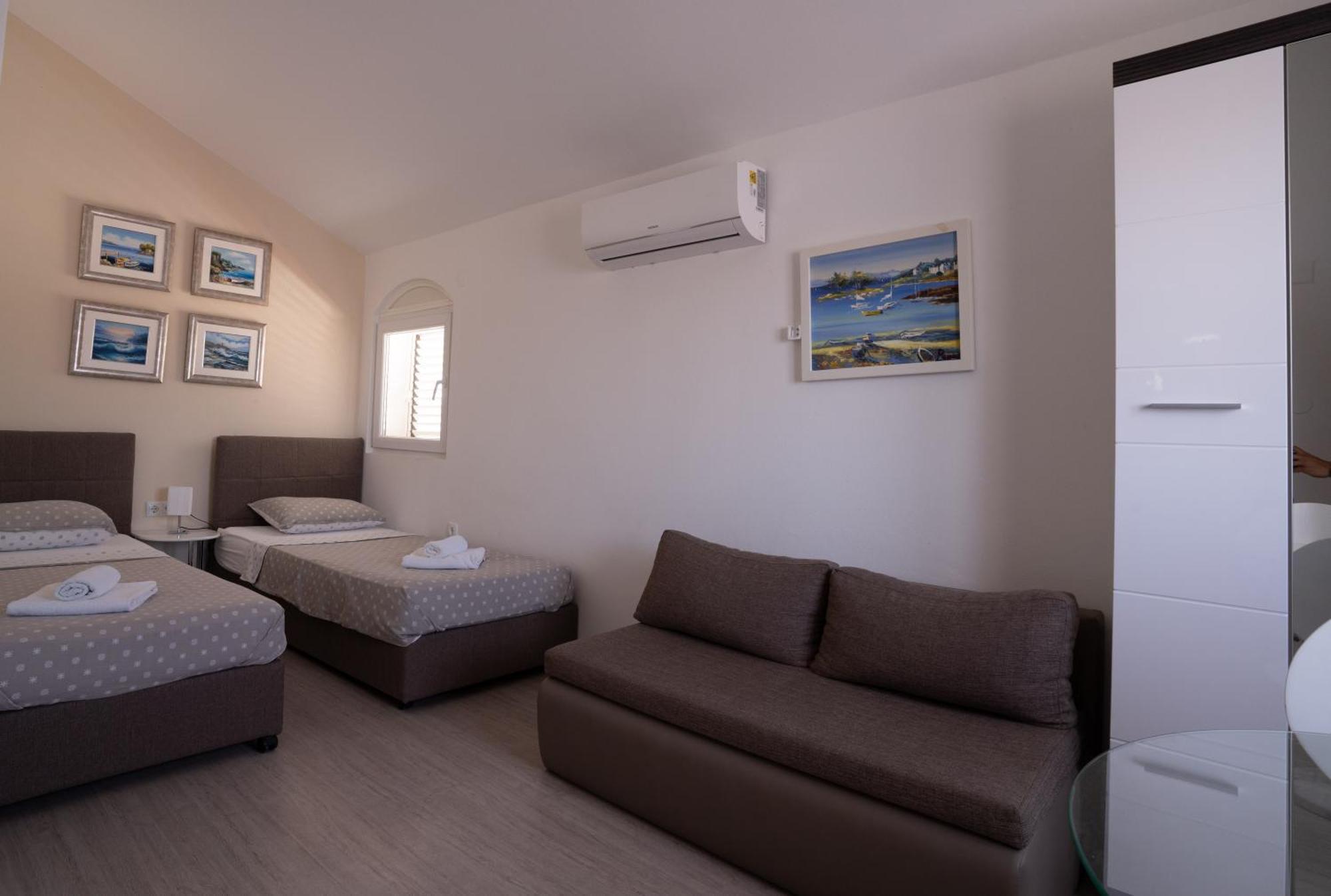 זאדאר Apartments & Rooms Petra מראה חיצוני תמונה