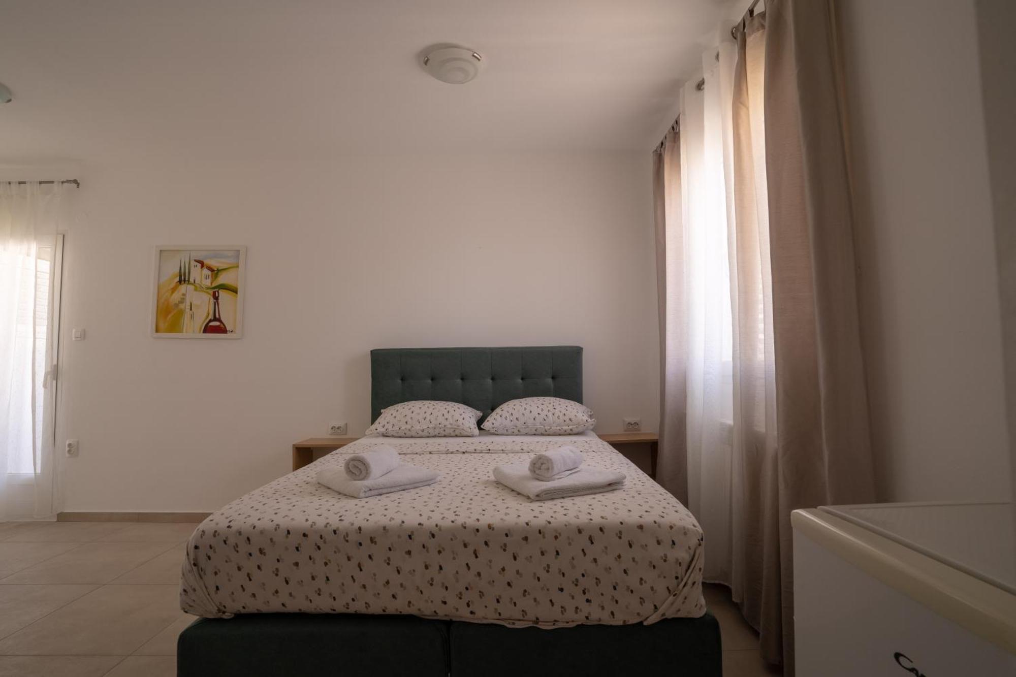 זאדאר Apartments & Rooms Petra מראה חיצוני תמונה