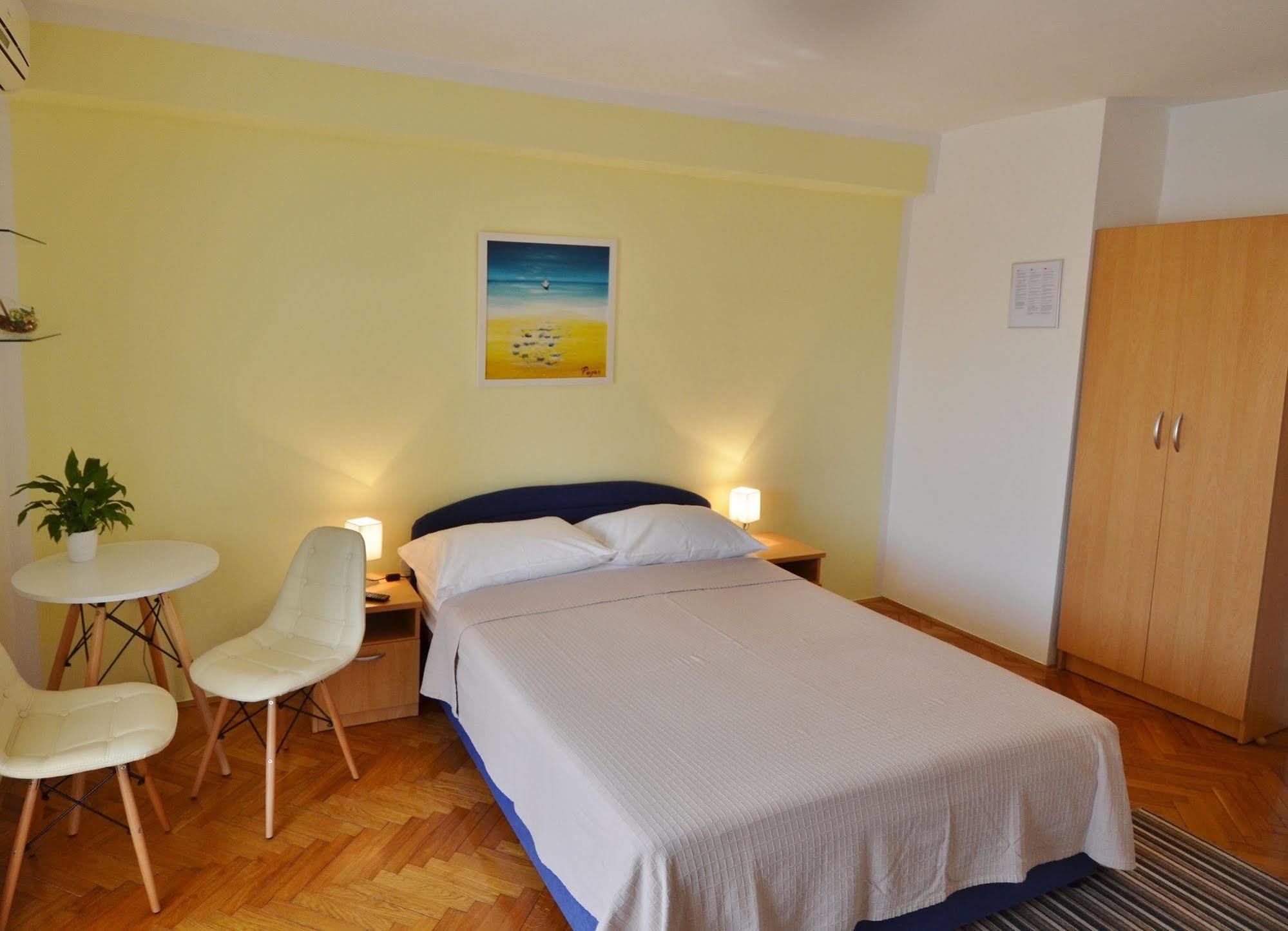 זאדאר Apartments & Rooms Petra מראה חיצוני תמונה