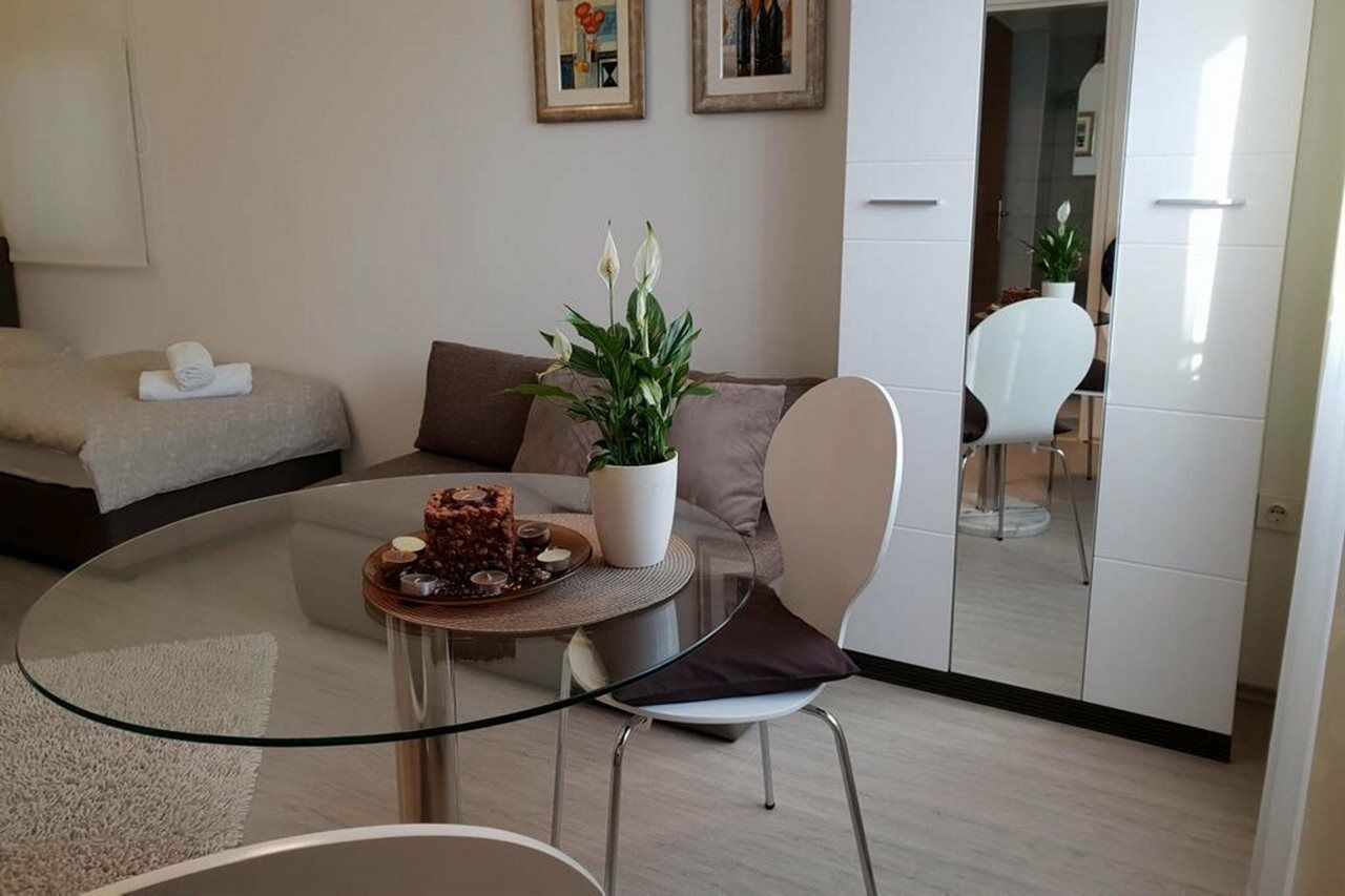 זאדאר Apartments & Rooms Petra מראה חיצוני תמונה